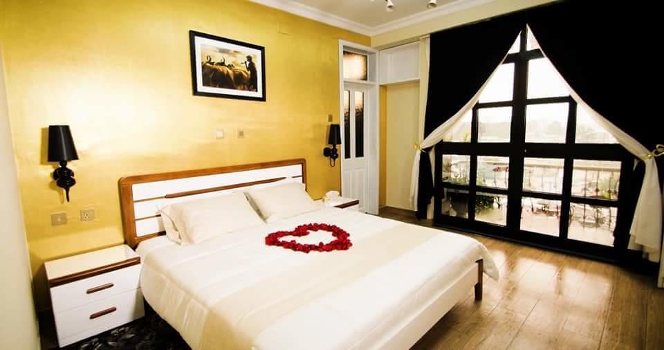 Golden Bed Addis Hotel Buitenkant foto