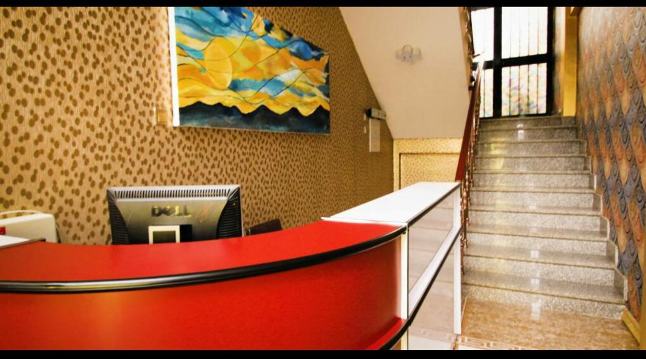 Golden Bed Addis Hotel Buitenkant foto