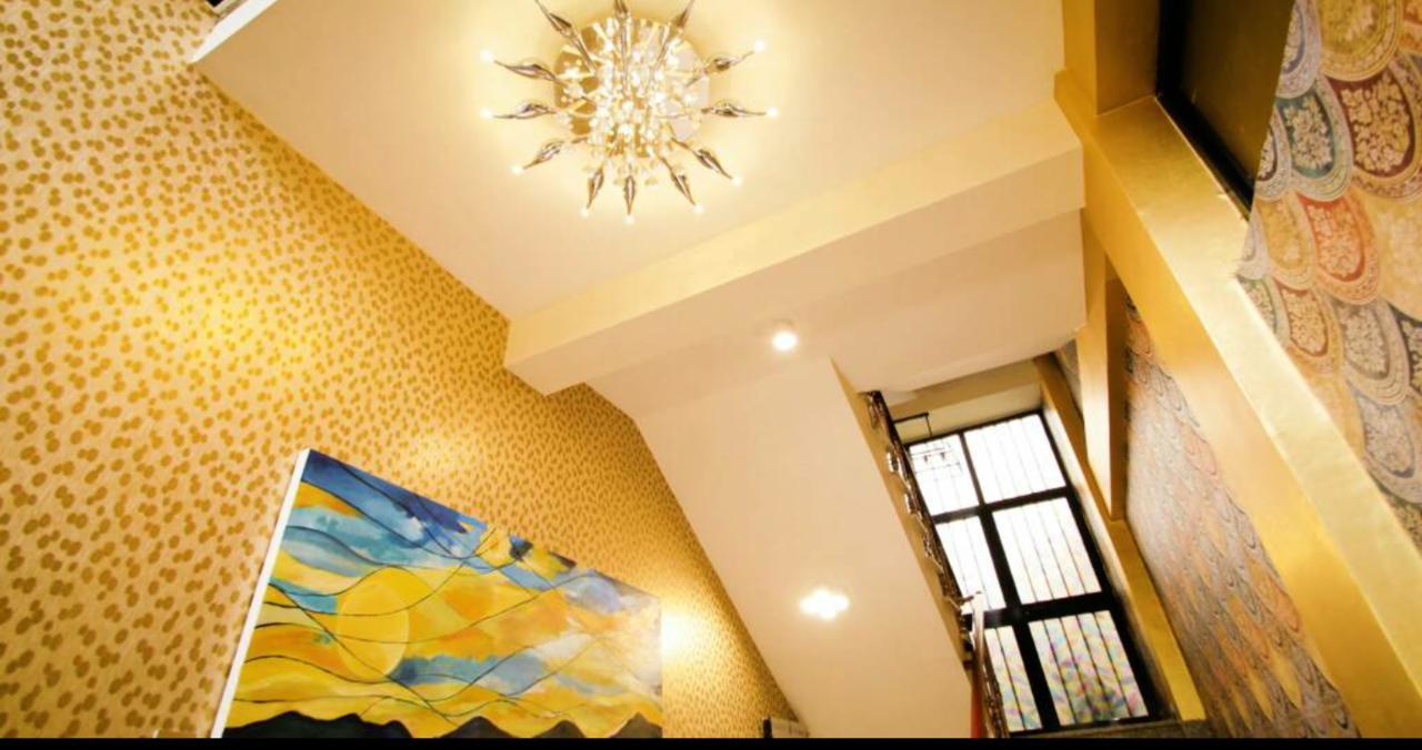 Golden Bed Addis Hotel Buitenkant foto